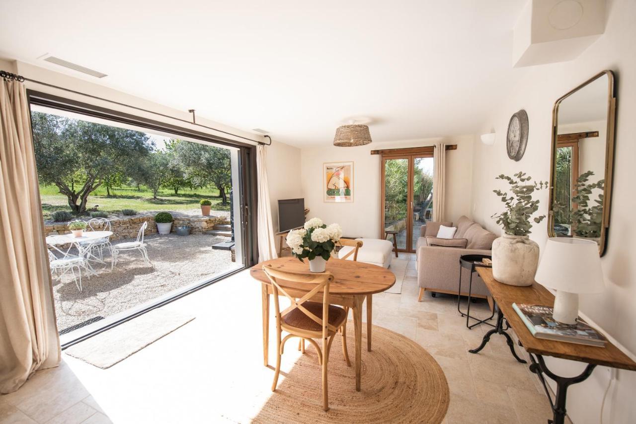 La Petite Ruche, 1 Bedroom Gite In The Luberon Apt Ngoại thất bức ảnh